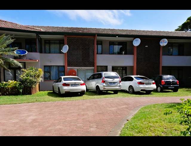 1 bed property for sale in ILLOVO BEACH